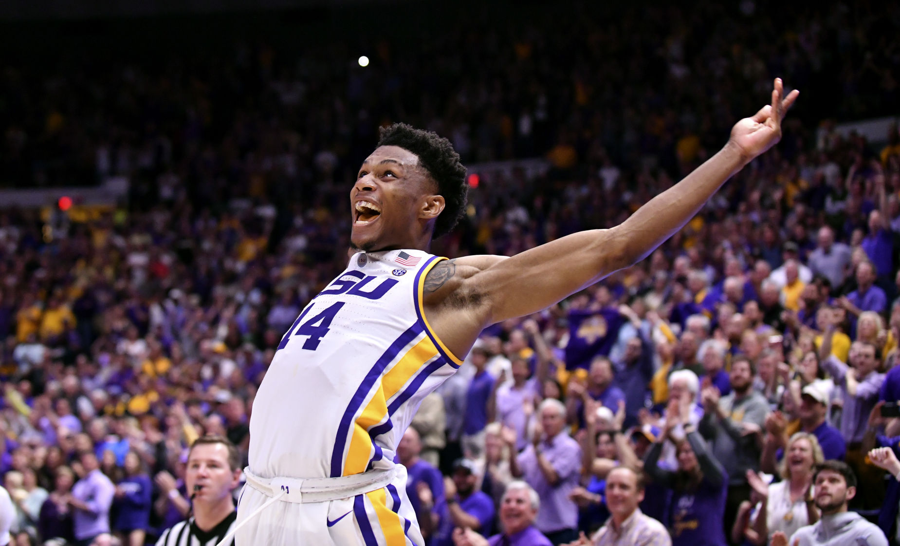 lsuvanderbiltbasketball.031019 HS 2120.JPG
